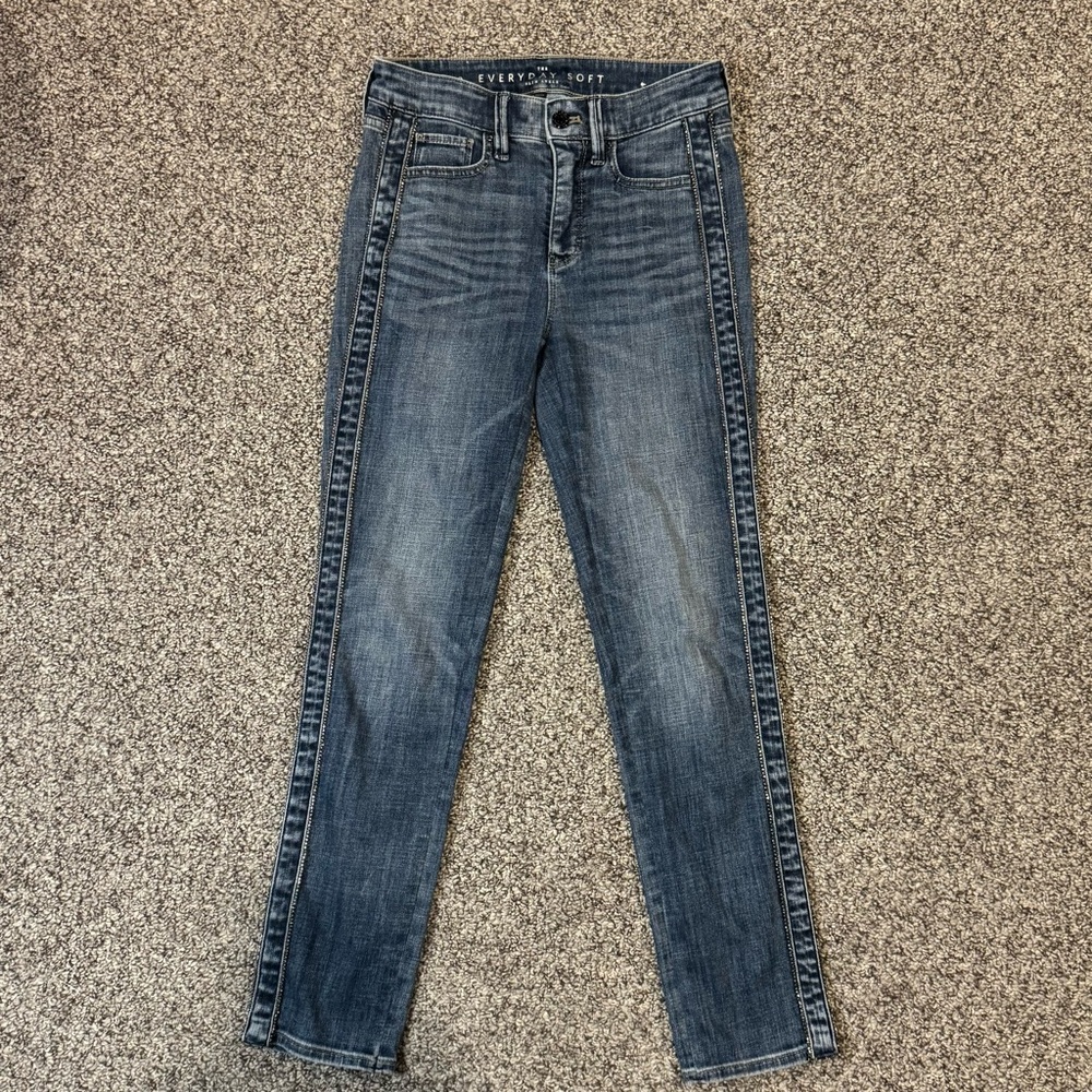 White House Black Market Blue “The Everyday Soft Slim Ankle” Jeans with - Picture 2 of 9